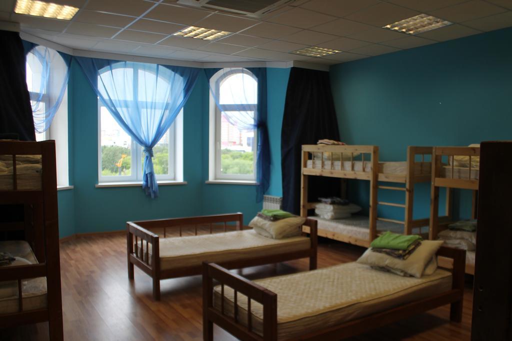 Red Star Hostel Ekaterinburg Ngoại thất bức ảnh