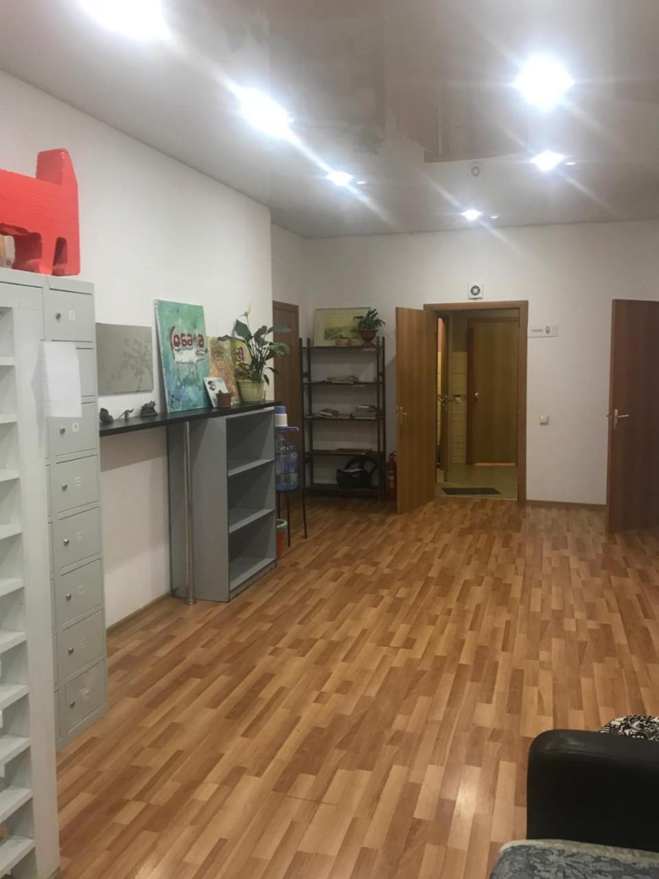 Red Star Hostel Ekaterinburg Ngoại thất bức ảnh